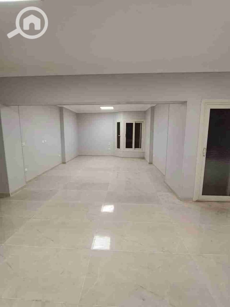 1000207789. jpg 1000207789. jpg