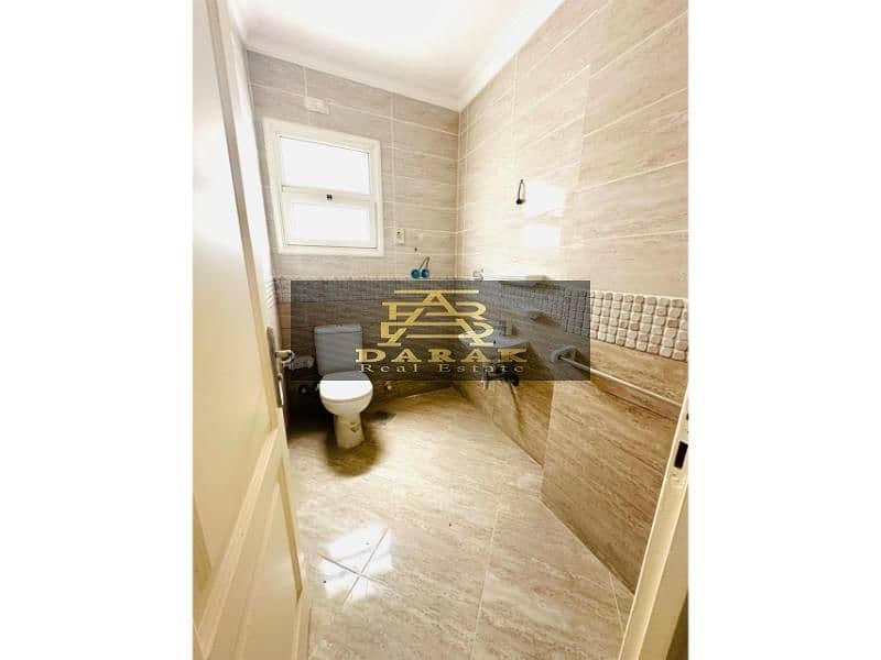 12 b47263c3-6129-4a4b-8bee-d202d6f5347c. jfif. jpg