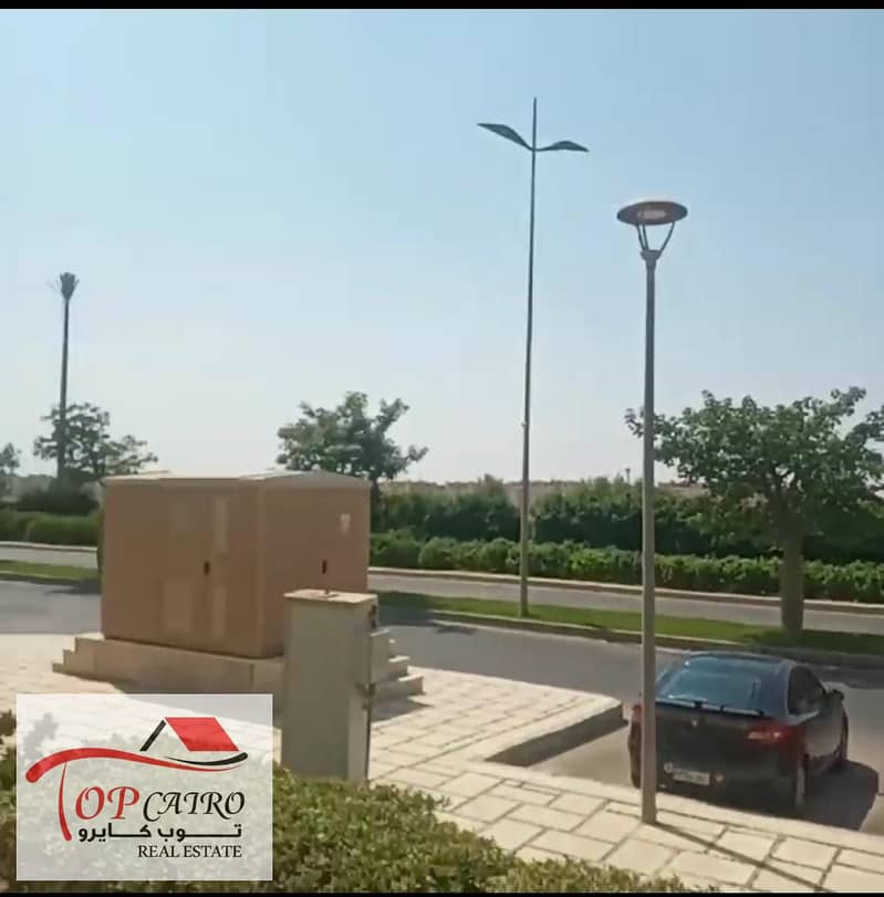 9 WhatsApp Image 2025-10-12 at 13.27. 04_1c0150d4. jpg