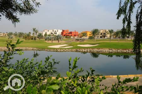 5 Bedroom Townhouse for Sale in 6th of October, Giza - IMG-20250626-WA0022. jpg