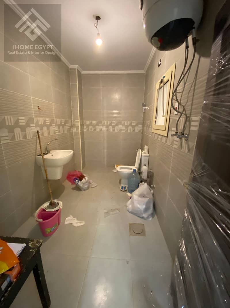 5 996d3bac-021e-477d-a8a0-58f1aa4e7ac6. jpg