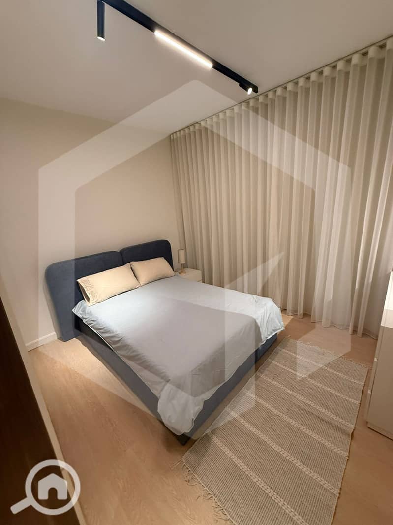 5 O West 5. jpg