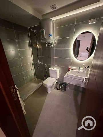 11 b694ab47-6c60-4953-9058-ce2947cd10dd. jpg