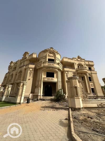 فیلا 7 غرف نوم للبيع في القطامية، القاهرة - WhatsApp Image 2025-10-12 at 04.03. 47_f884d8ce. jpg