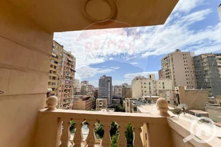 3 Bedroom Flat for Sale in Bolkly, Alexandria - 1. JPG