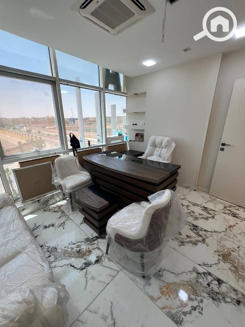 7 WhatsApp Image 2025-10-12 at 2.06. 50 PM (1). jpeg