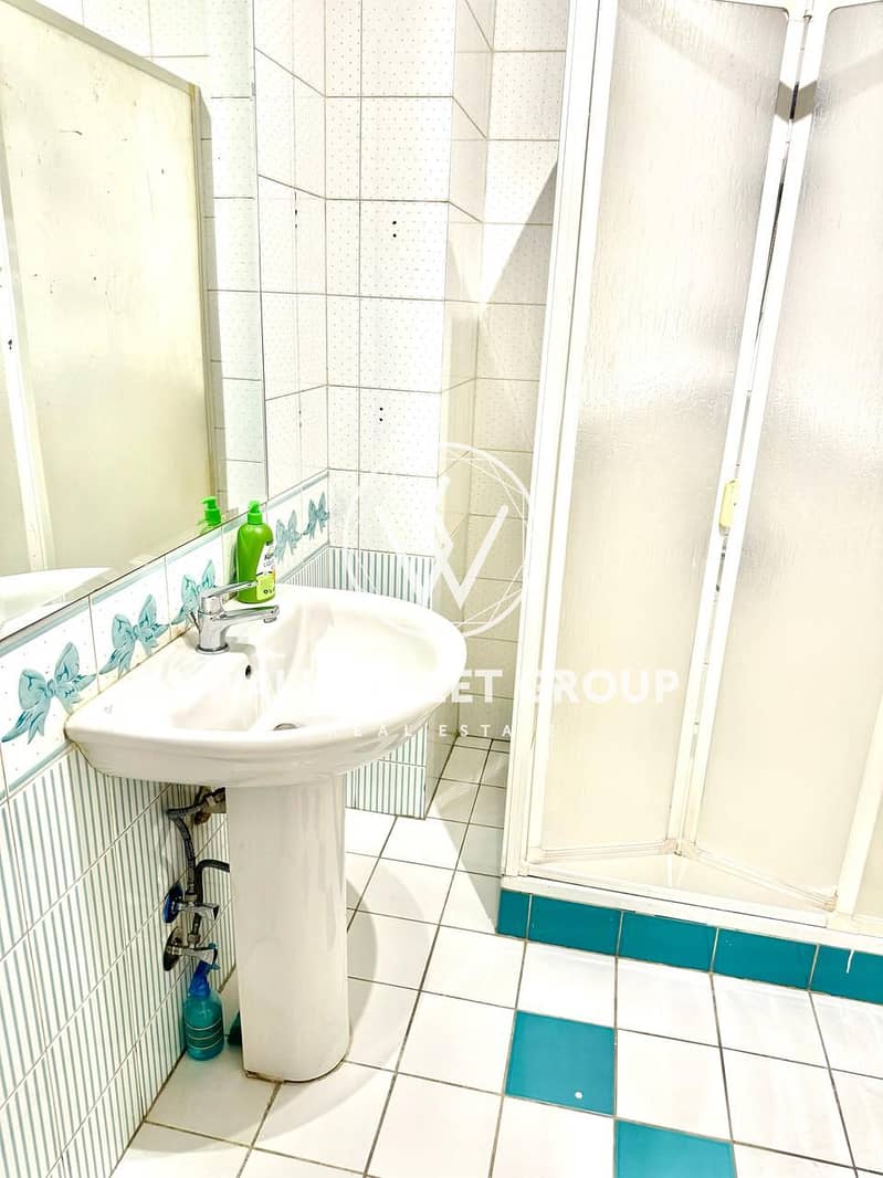 12 WhatsApp Image 2025-04-23 at 3.43. 52 PM (1). jpeg