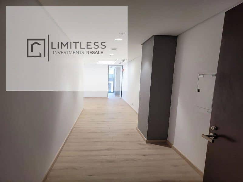 6 WhatsApp Image 2025-10-12 at 12.49. 27 PM (1)_800x600. jpg