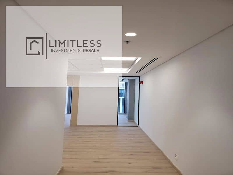 7 WhatsApp Image 2025-10-12 at 12.49. 27 PM (2)_800x600. jpg