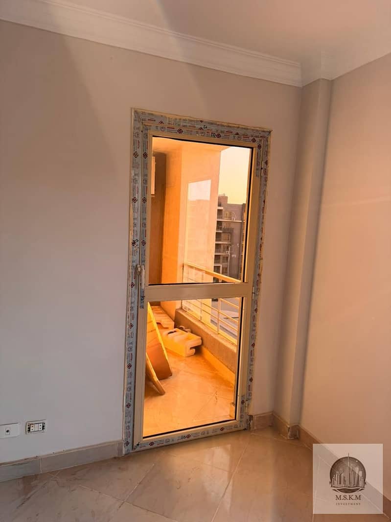 9 b920482a-bde6-432b-b87a-ba74404d3e89. jpeg