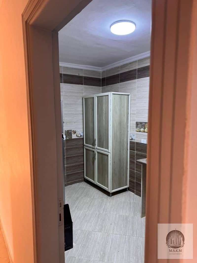 12 5f750b4d-95e8-48b2-a2ae-b4b148c0e0f3. jpeg