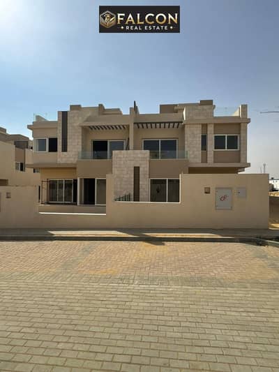 فیلا 4 غرف نوم للبيع في 6 أكتوبر، الجيزة - WhatsApp Image 2025-10-07 at 23.42. 55 (2). jpeg
