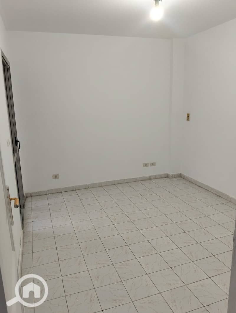 3 WhatsApp Image 2025-10-12 at 2.03. 08 PM (4). jpeg