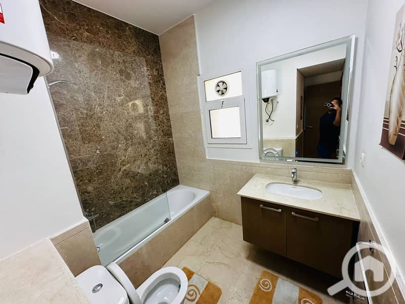 10 WhatsApp Image 2025-10-11 at 1.38. 35 PM (1). jpeg