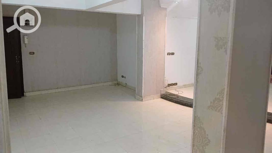 3 abcfeb7c-b5eb-4001-be6f-52dde2e5c3ff. jpg