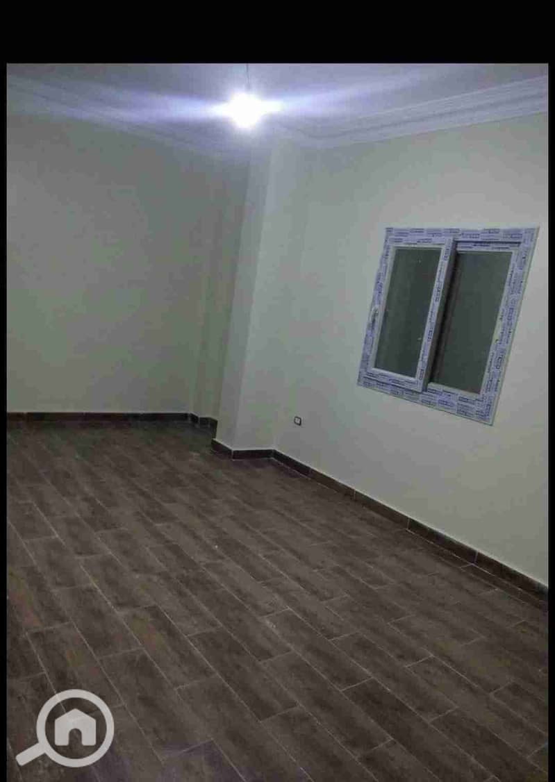 5 1000194389. jpg