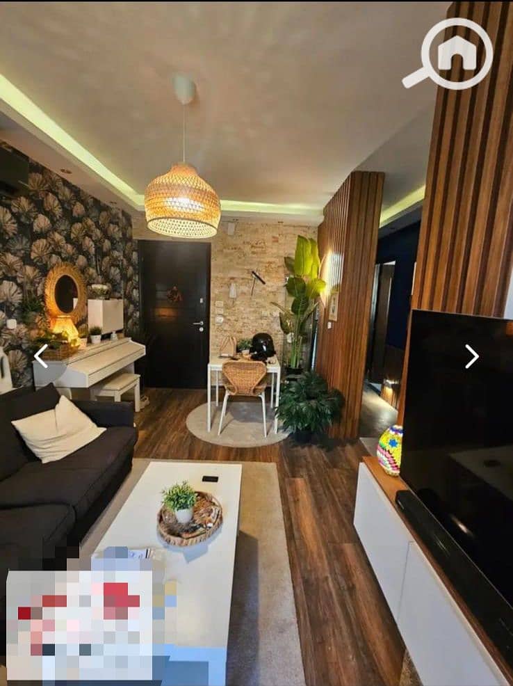 2 122c7a4b-5645-411c-a4fd-ec84d58eeb07. jpeg