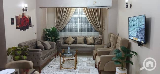 فلیٹ 2 غرفة نوم للايجار في الشيخ زايد، الجيزة - 13963b37-452d-41a3-95b9-8e9163a3c41f. jpeg