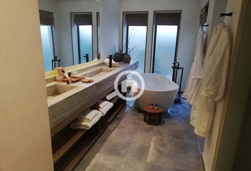 6 234611151_540016083723730_5414200100649081273_n. jpg