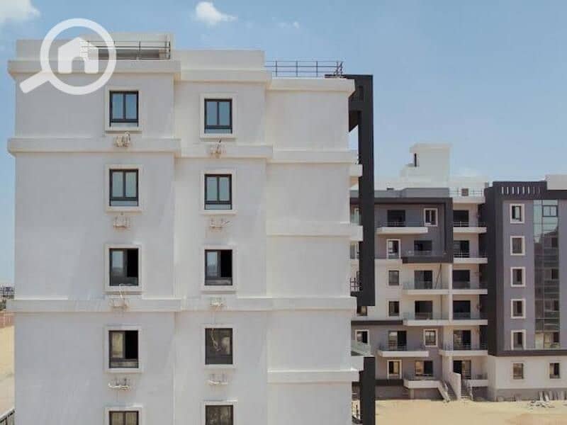 2 f4512ed3-7b20-429c-8108-b5b83c0951b6. jpg