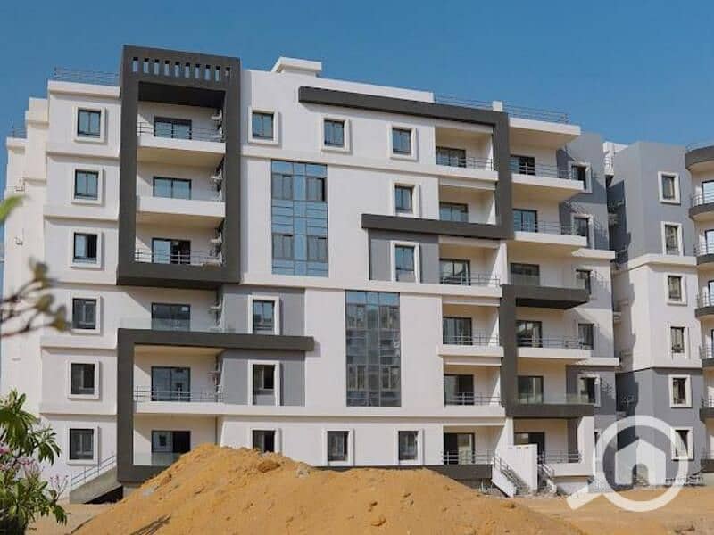 9 792405bd-df32-401f-95e2-1f4178464d01. jpg