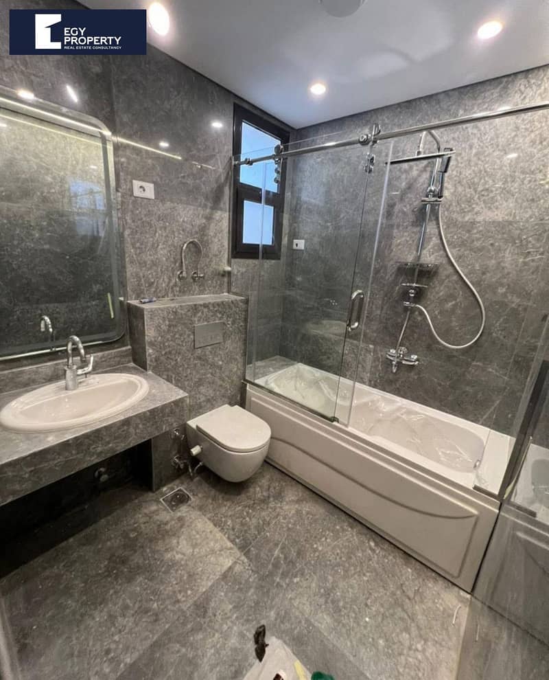 4 WhatsApp Image 2025-04-07 at 11.40. 35 PM. jpeg