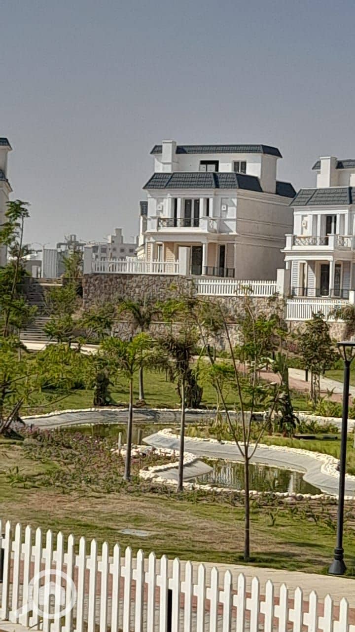 4 WhatsApp Image 2025-10-12 at 4.12. 46 PM (1). jpeg