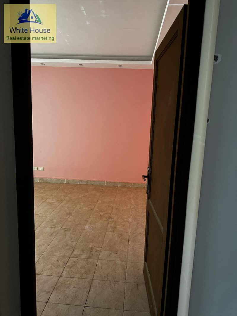 5 5d2bbaa3-2ecc-42b4-82fe-34f1417ed4cb. jpg