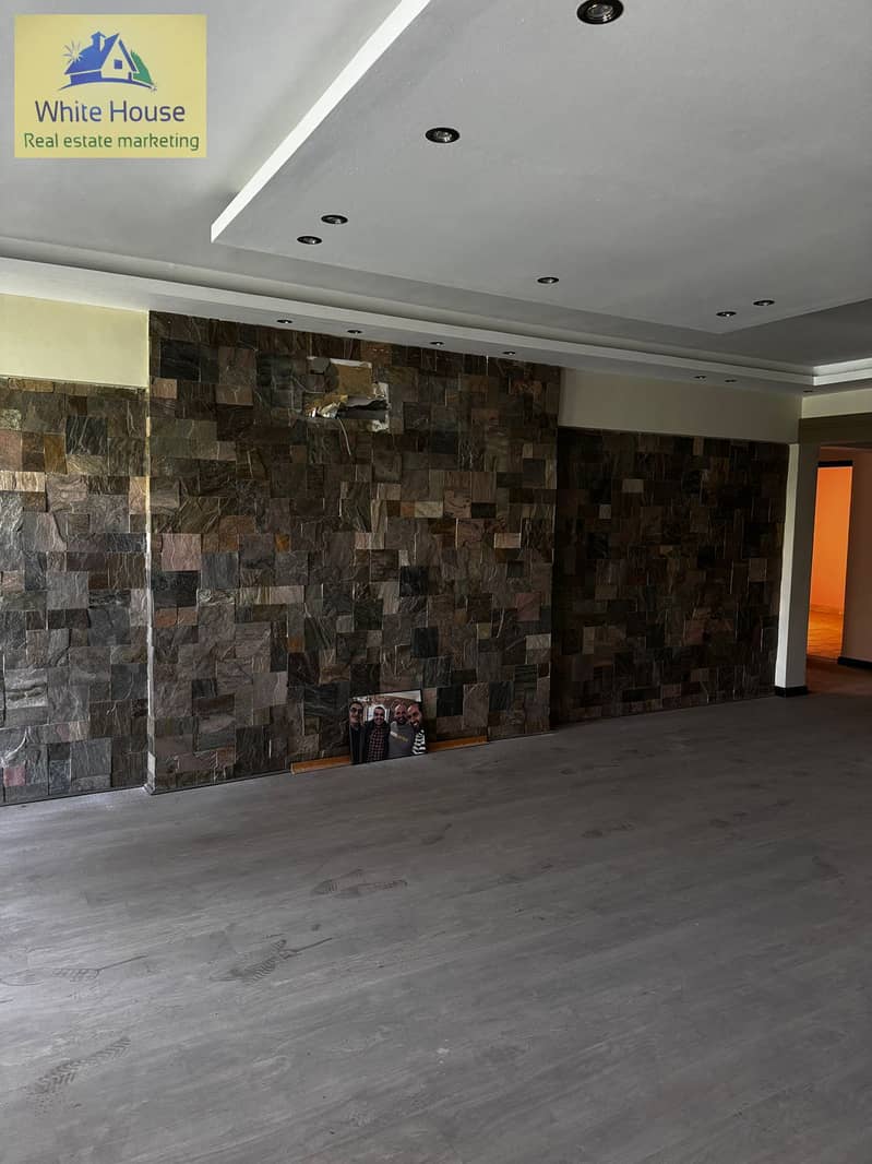 8 39e7c1e3-bf99-4aa9-8750-1748ff82b2aa. jpg