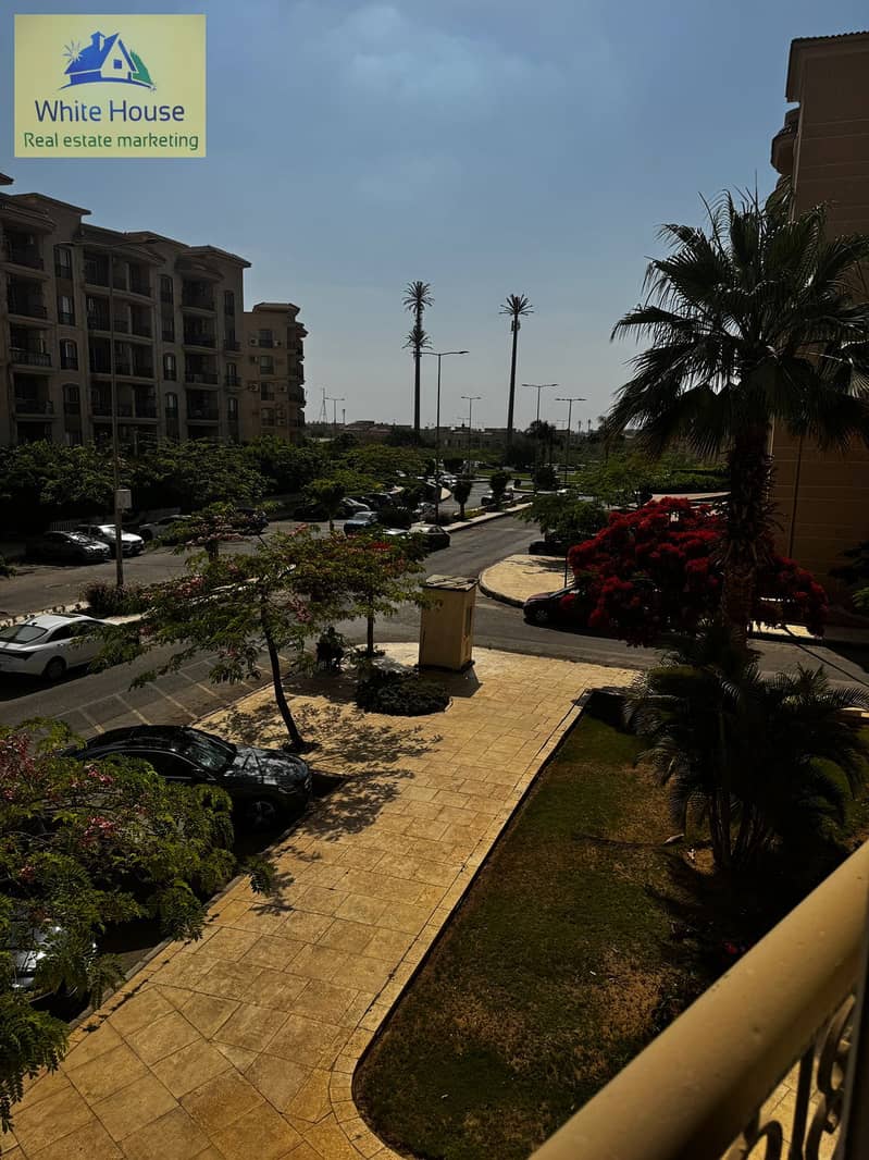 10 95f106f4-090e-42bd-b873-38ef0dd357cf. jpg