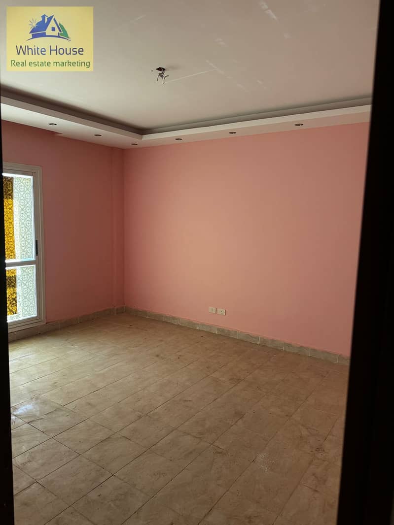 11 200b3d1d-f514-494d-9a74-172603d6a6be. jpg