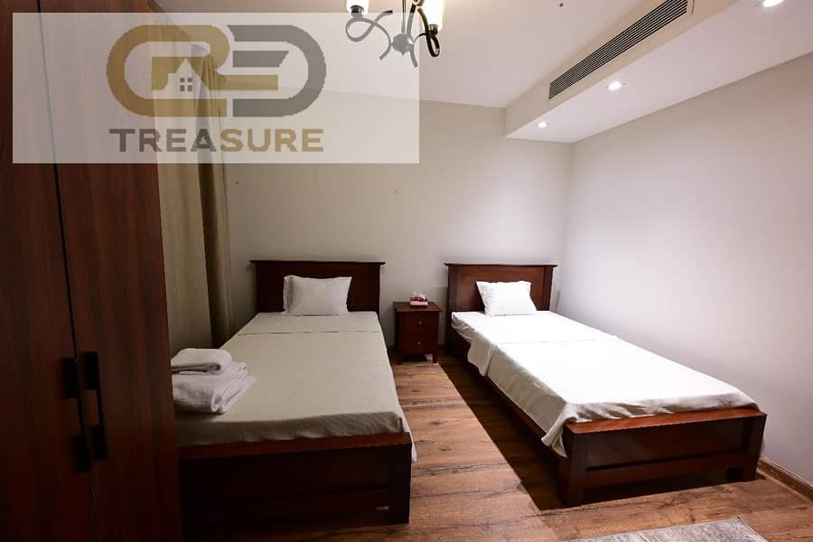 16 WhatsApp Image 2025-10-12 at 1.29. 11 PM (2). jpeg