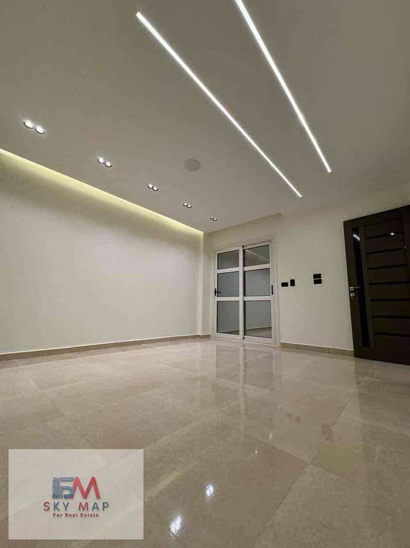 11 9fbd9f43-48d7-4375-8d1e-ae063cf23fc8. jpg