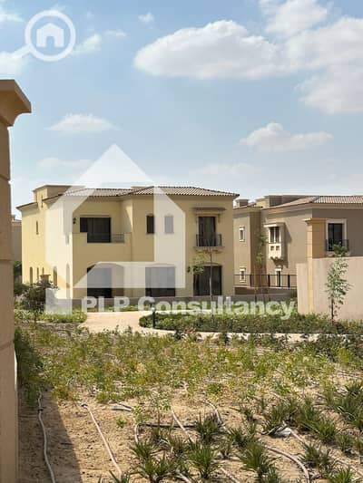 تاون هاوس 4 غرف نوم للبيع في القاهرة الجديدة، القاهرة - IMG-20251012-WA0149. jpg