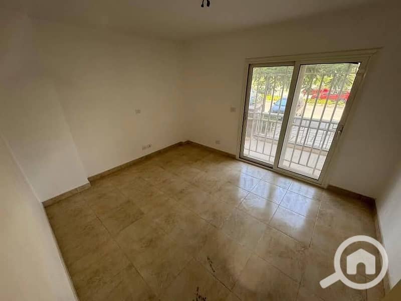 8 546406428_24205877129107465_7073088909520498411_n. jpg