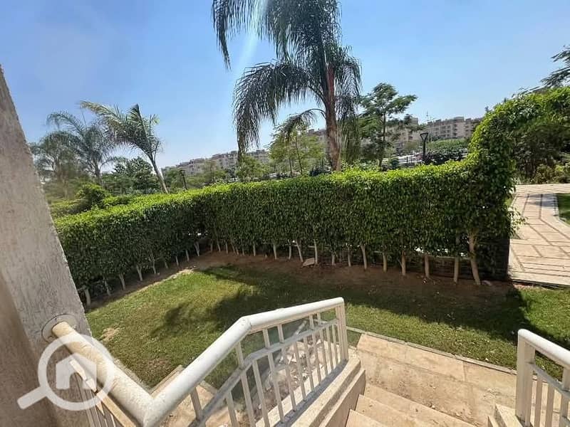 10 547547904_24205877572440754_4116391617062906129_n. jpg