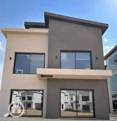 4 Bedroom Villa for Sale in New Cairo, Cairo - 497492135_1750734052530100_7859762974771148186_n. jpg