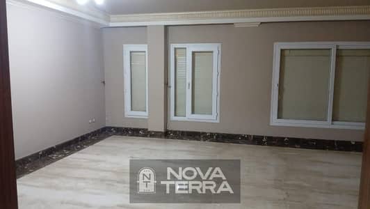 3 Bedroom Flat for Sale in Sheikh Zayed, Giza - IMG-20251011-WA0145. jpg
