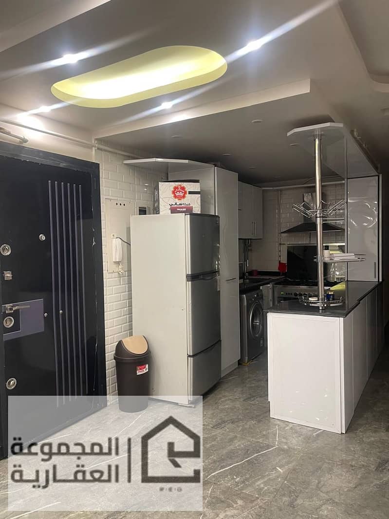 10 f8ae09b8-2ad9-4a99-9328-e0b0f1155c7d. jpg