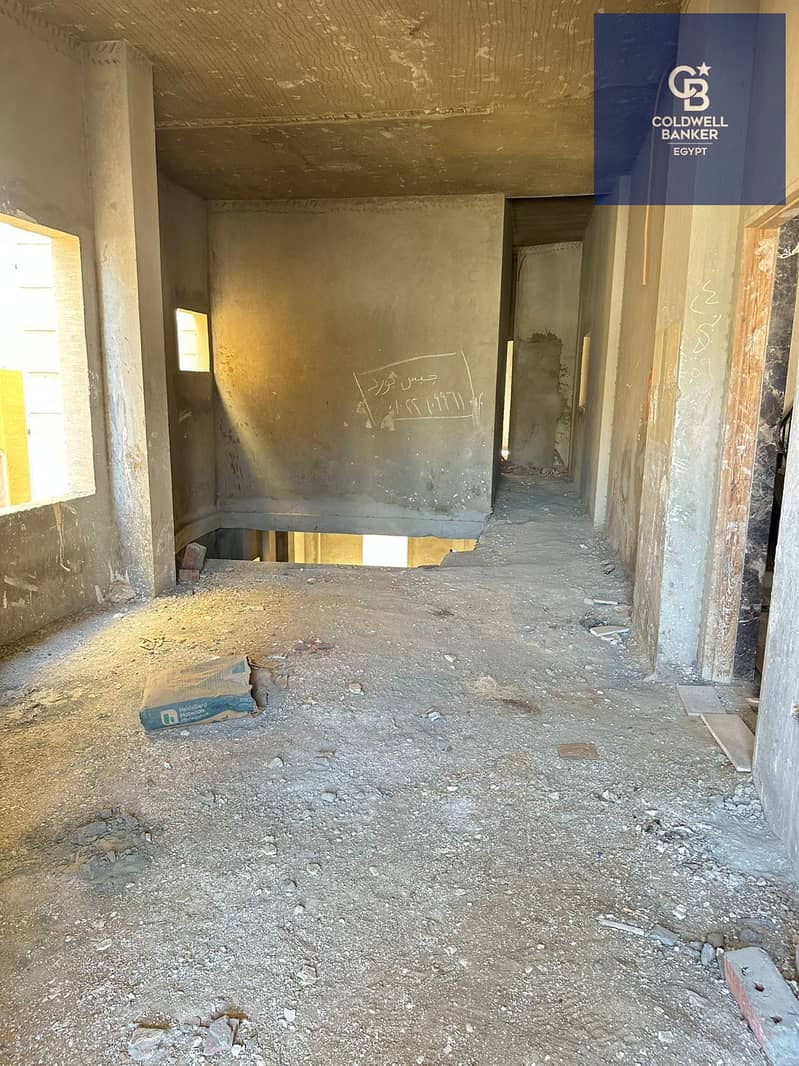 5 b5407e1d-b4d4-42fb-b92b-4461cac68794. jpeg