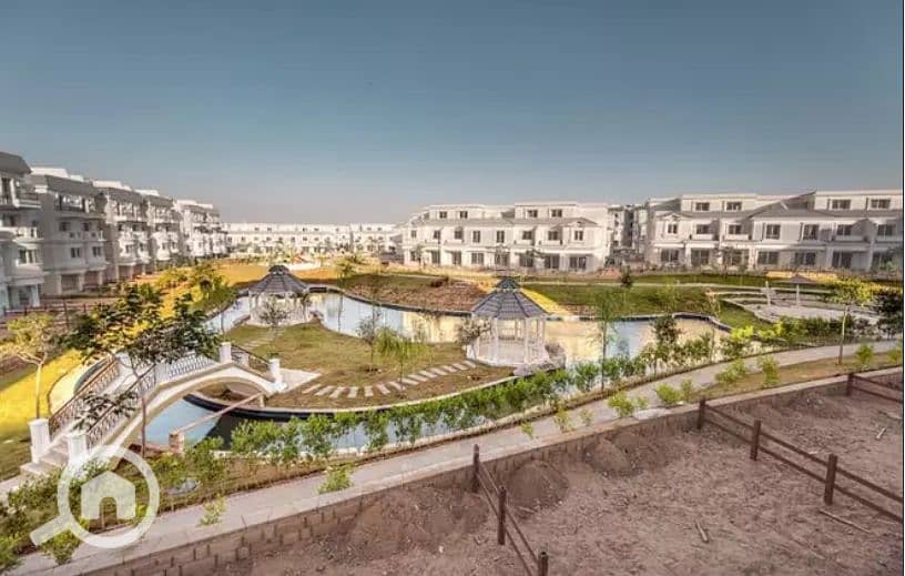 10 villas-for-sale-in-mountain-view-october-park. png