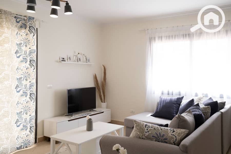 4 b7759200-ec68-468c-a5dd-b5b8f739a7d6 - Copy. jpg