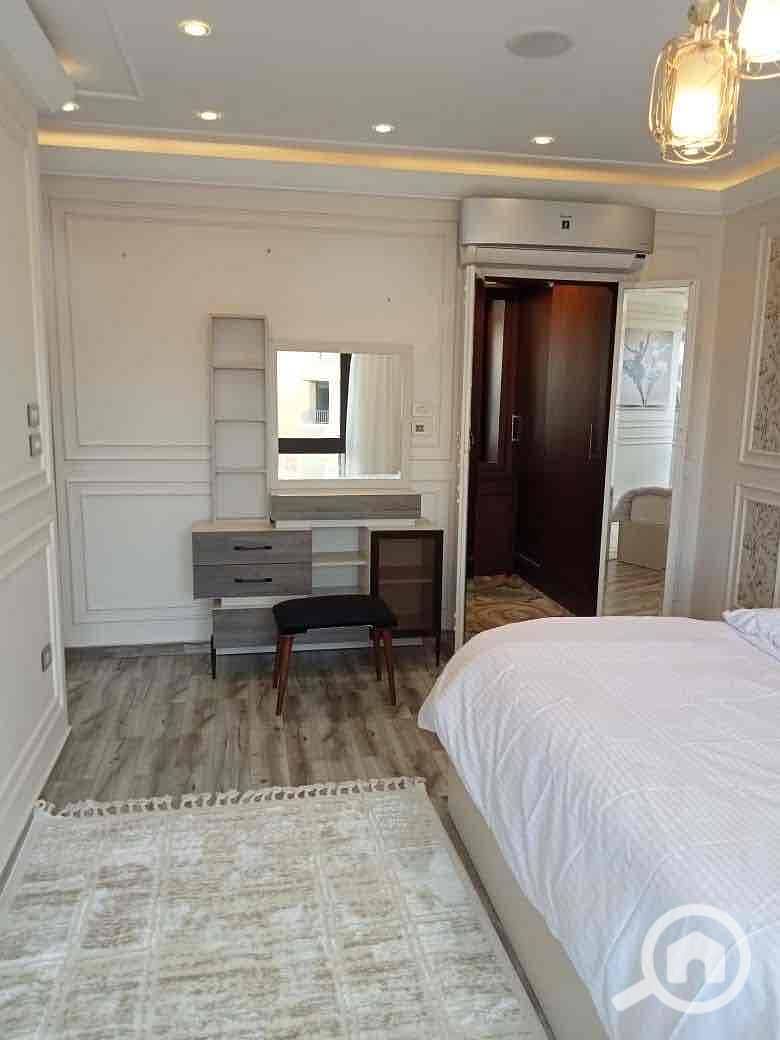 18 526f5055-df2c-4f8d-8aa9-d3399e507fa8. jpg