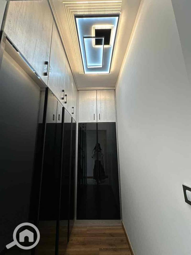 11 bab0711c-3beb-49ef-96d7-3c0b319e7f96. jpg