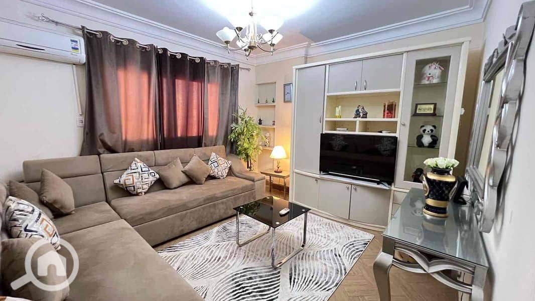 10 93c57687-1786-41eb-9617-a3ed0c0d0c92. jpg