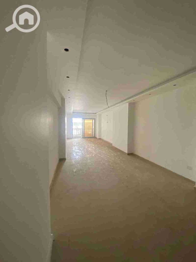 1000019908. jpg 1000019908. jpg