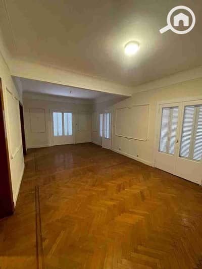 5 Bedroom Flat for Sale in Dokki, Giza - IMG-20250413-WA0014. jpg