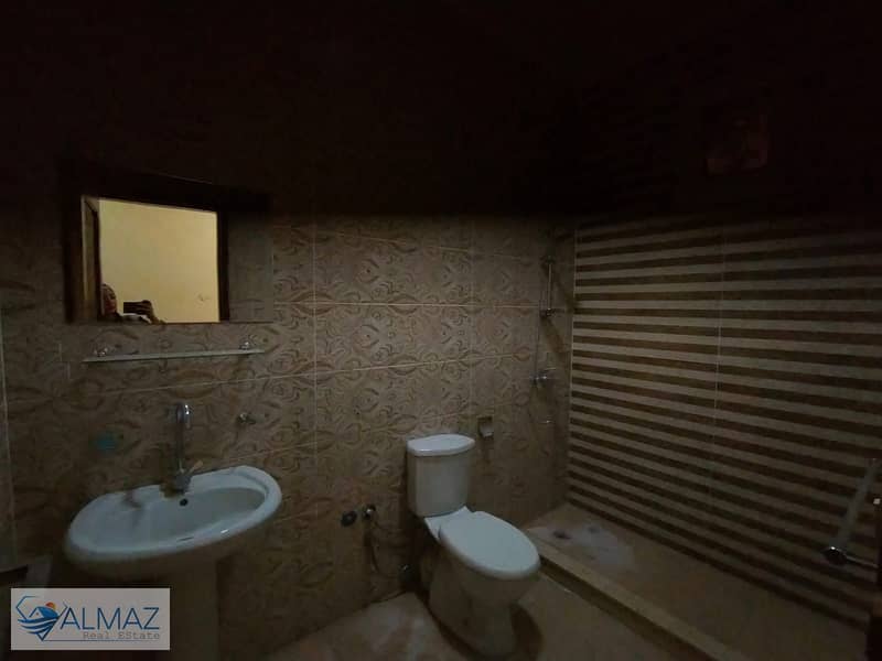 14 WhatsApp Image 2025-10-12 at 3.49. 15 PM (1). jpeg