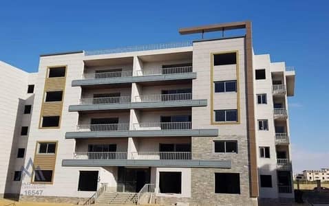 3 Bedroom Flat for Sale in New Cairo, Cairo - شقة 150م أرضي بحديقة خاصة 150م تشطيب كامل فوري (4). jpeg