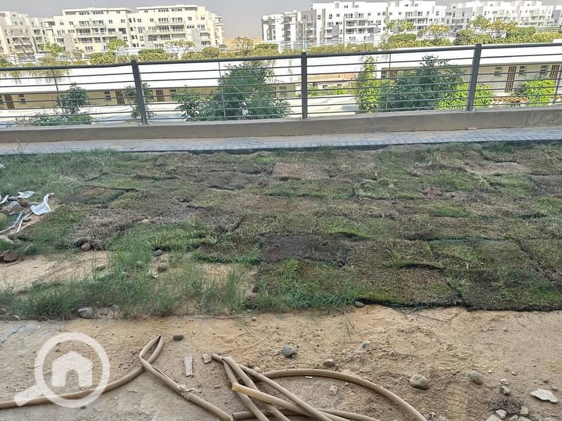 2 WhatsApp Image 2025-09-24 at 2.12. 07 PM. jpeg